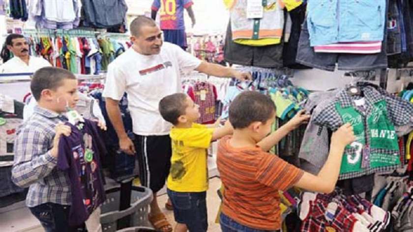 أرخص ملابس العيد للشباب والبنات في الإسماعيلية