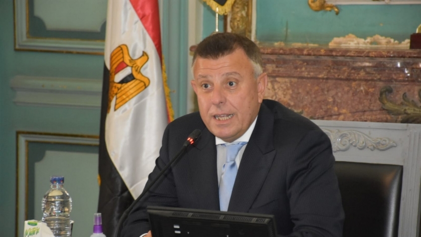 الدكتور محمود المتيني - رئيس جامعة عين شمس