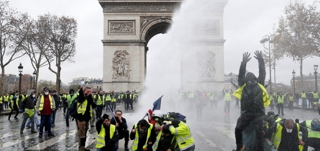 احتجاجات فرنسا