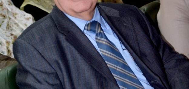 الدكتور مصطفى كمال رئيس جمعية الطب التكاملي واضطرابات النوم بجامعة أسيوط