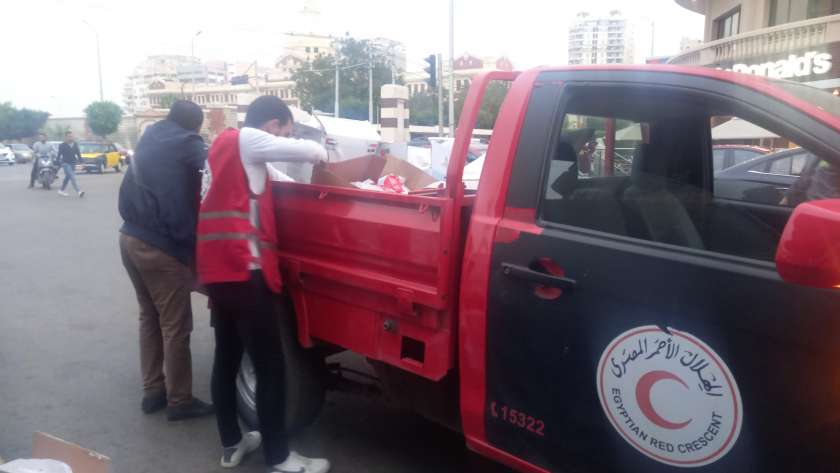 «أكسر صيامك» حملة جمعية الهلال الأحمر المصري