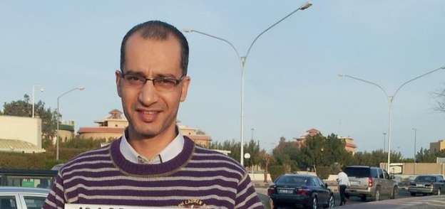 ماهر محفوظ مدرس مصري بالكويت