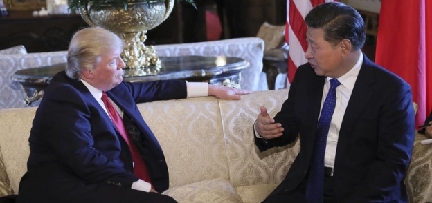 الرئيس الأمريكي ونظيره الصيني في إحدى لقاءاتهما السابقة