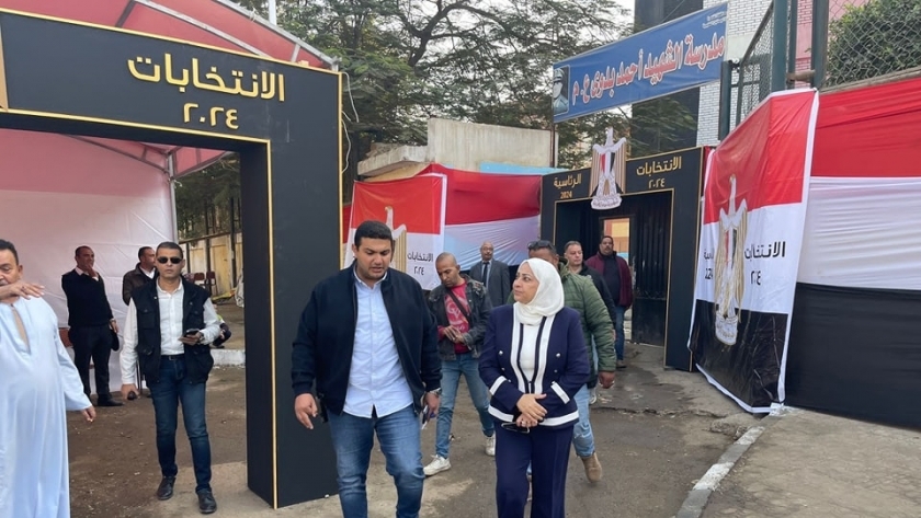 جولة نائب محافظ القاهرة  على مقرات اللجان