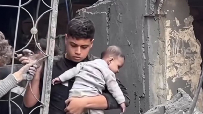 طفل رضيع في غزة