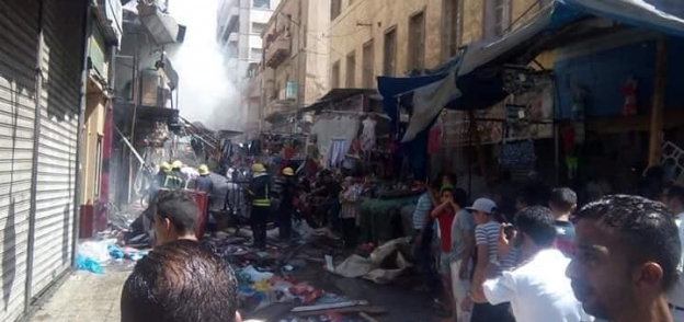 الحماية المدنية تسيطر على حريق داخل محل أحذية في الإسكندرية