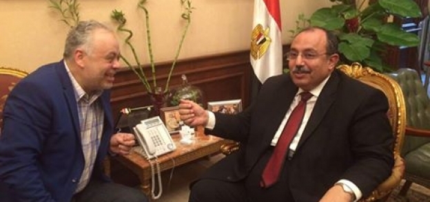 لقاء أشرف زكي مع محافظ الأسكندرية