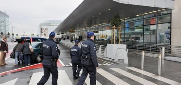محيط انفجار مطار بروكسل