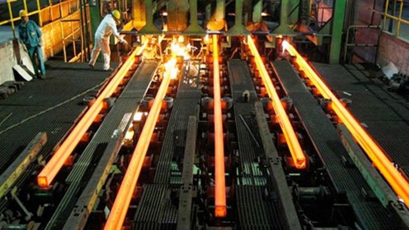 صناعة الحديد الصلب - أرشيفية