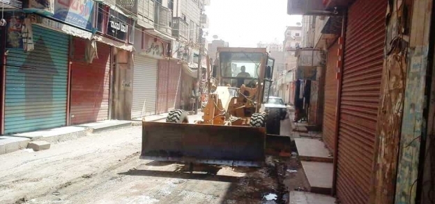 رفع 20 طن قمامة بمدينة طهطا بسوهاج
