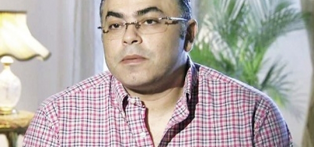 المؤلف عمرو سمير عاطف