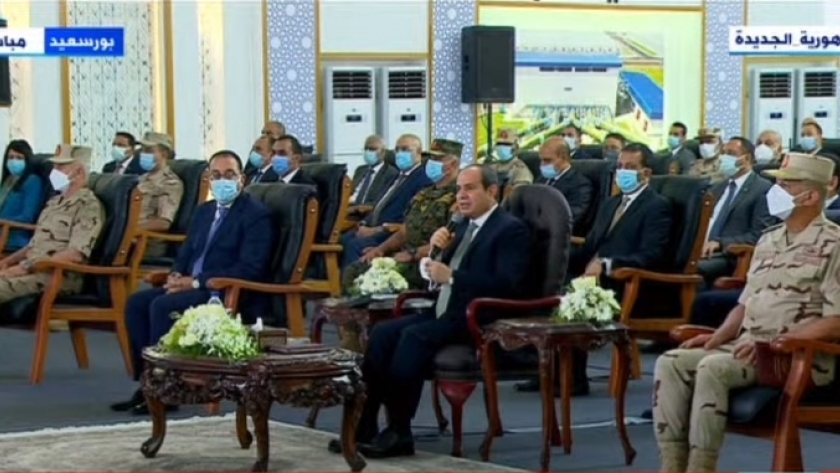 الرئيس عبد الفتاح السيسي فى افتتاح محطة معالجة مياه مصرفبحر البقر