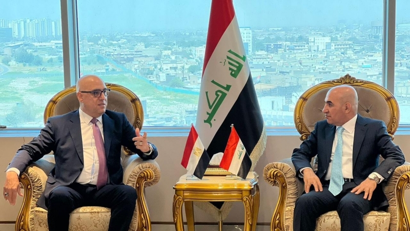 الدكتور عاصم الجزار وزير الإسكان والمرافق والمجتمعات العمرانية الجديدة يلتقي نظيره العراقي