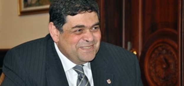 الدكتور أشرف حاتم، وزير الصحة الأسبق
