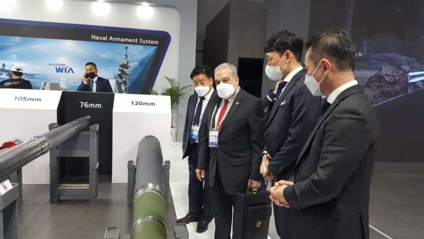 وزير لإنتاج الحربي يشارك في فعاليات معرض «ADEX 2021» بكوريا الجنوبية