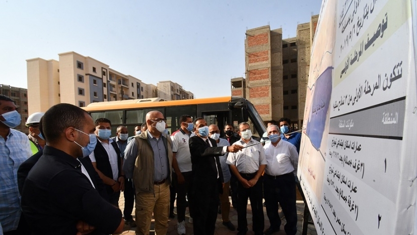 وزير الإسكان يشيد بجودة تشطيبات "حدائق العاصمة" بمدينة بدر