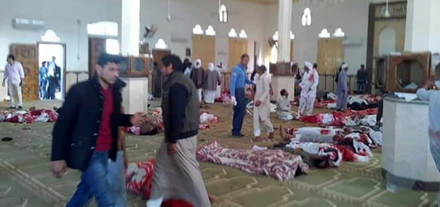 جثامين الشهداء داخل مسجد الروضة عقب الحادث الإرهابى