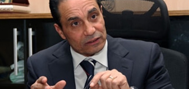 الدكتور سامي عبد العزيز، عميد كلية الإعلام جامعة القاهرة سابقًا