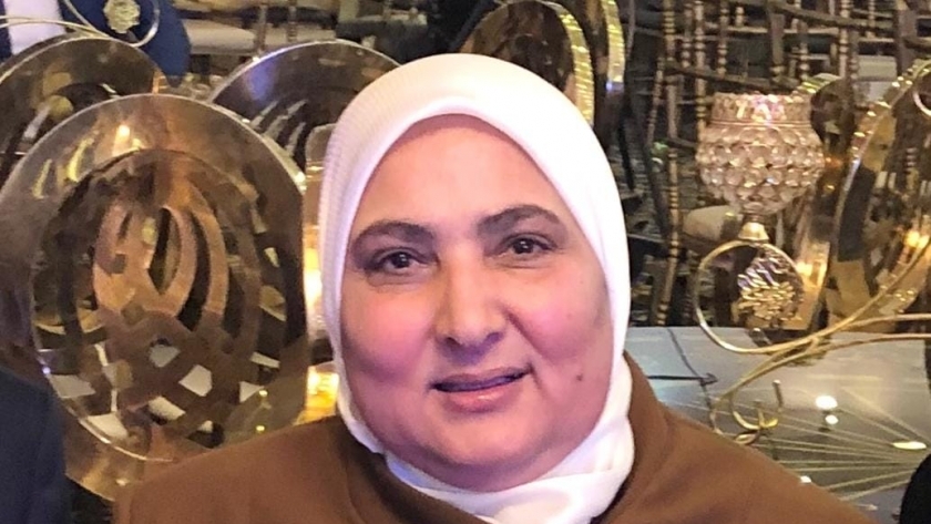 الدكتورة جميلة زكي محمد السعدني استشاري النساء والتوليد بمستشفى المنشاوي العام