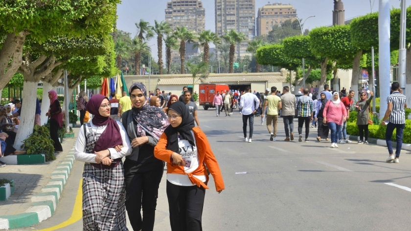 «القاهرة» إحدى الجامعات المشاركة فى معرض الكتاب