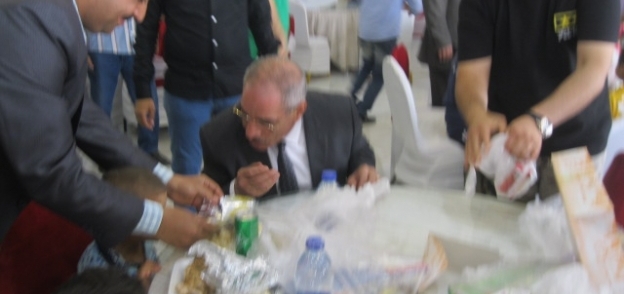 بالصور| مديرية أمن بني سويف تقيم حفلا لـ150 طفلا يتيما بنادي الشرطة
