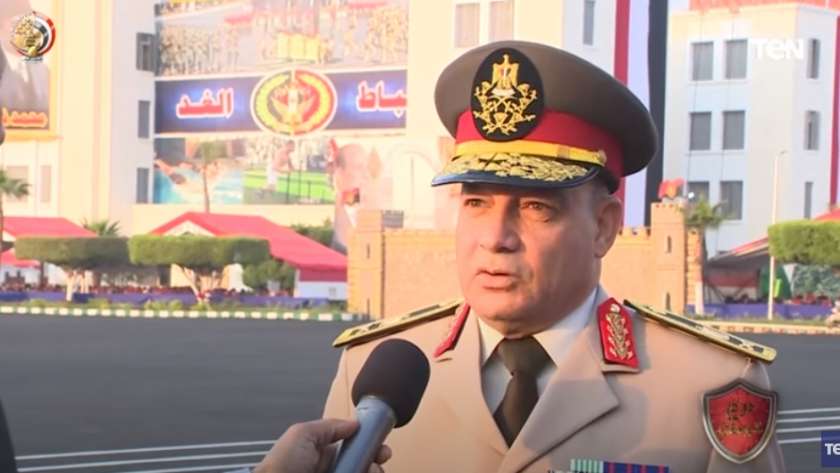 اللواء أركان حرب عبدالعزيز عمر، مدير كلية الدفاع الجوي