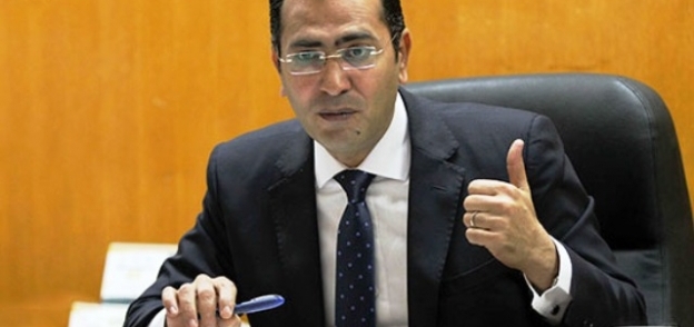 الدكتور أيمن حسام الدين