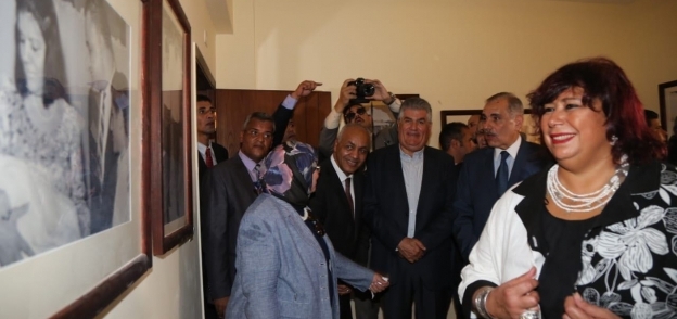 وزيرة الثقافة تفتتح قصر ثقافة شرم الشيخ