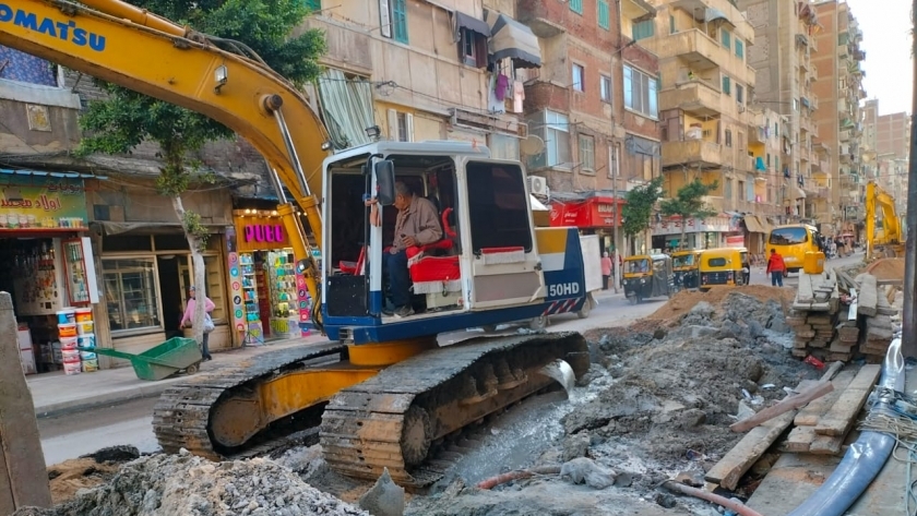رفع شبكة الصرف الصحي شرق الإسكندرية