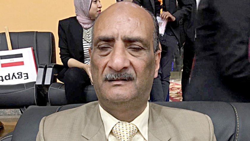 الدكتور أحمد عوين، رئيس الاتحاد المصرى لرياضات المكفوفين