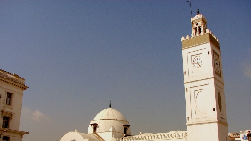 صلاة عيد الفطر 2022 في الجزائر- أرشيفية