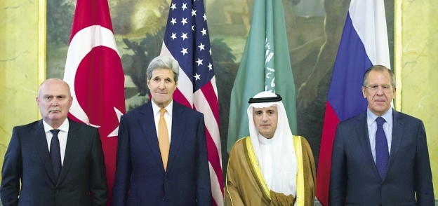 وزراء خارجية أمريكا وروسيا والسعودية وتركيا خلال لقائهم أمس «أ. ف. ب»