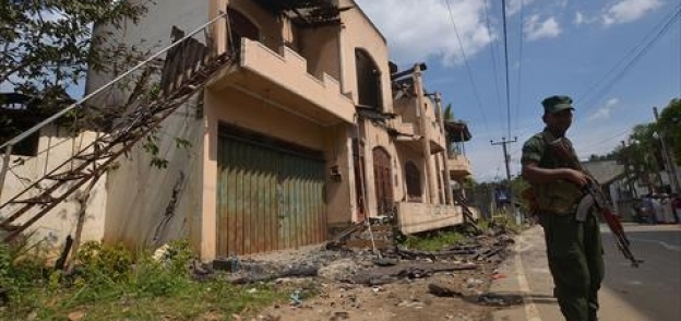 إجراءات أمنية مشددة في محيط المساجد في سريلانكا بعد أعمال العنف