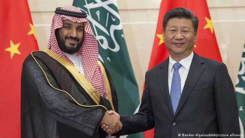 لقاء الرئيس الصيني بولي العهد السعودي - لقطة أرشيفية