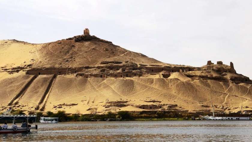 مقابر النبلاء في أسوان.. أشهر المعالم الأثرية بأرض الذهب