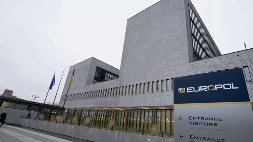 الشرطة الأوروبية يوروبول تحذر من تهريب الأسلحة من أوكرانيا