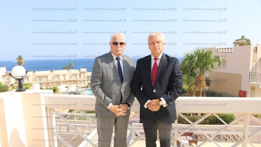 محافظ جنوب سيناء يلتقي سفير دولة بيلا روسيا