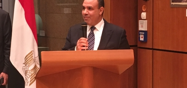 السفير بدر عبد العاطي خلال حفل الاستقبال للنواب والشركات المصرية