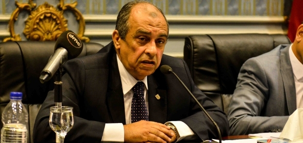 الدكتور عز الدين ابو ستيت وزير الزراعة واستصلاح الاراضي