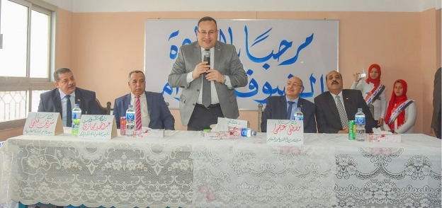 محافظ الإسكندرية يفتتح أعمال تطوير مدرسة "إبراهيم خضر" بالعامرية