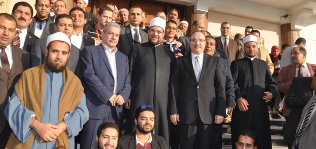 وزير الأوقاف خلال زيارته لجامعة بني سويف