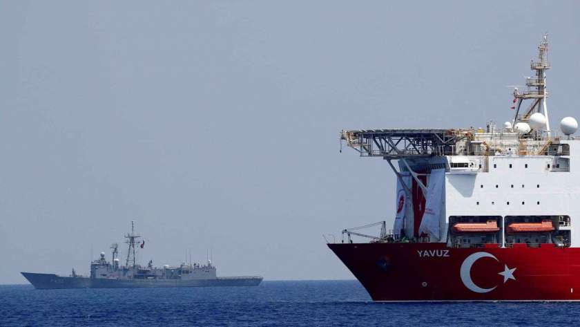 سفينة التنقيب التركية يافوز تنسحب من «شرق المتوسط»