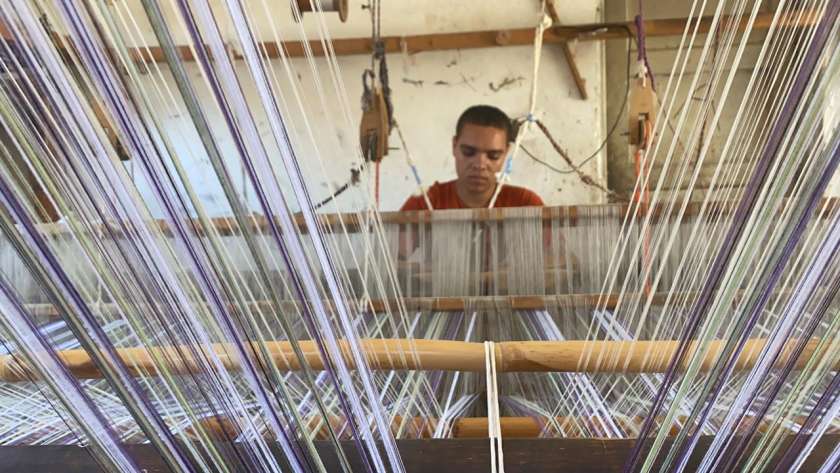 صناعة النسيج بمدينة أخميم