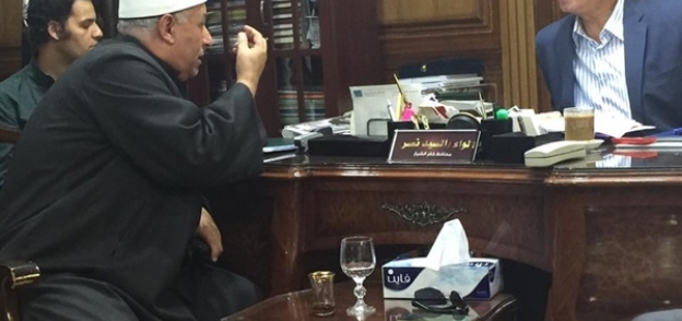 لقاء رئيس منطقة كفر الشيخ الازهرية مع المحافظ