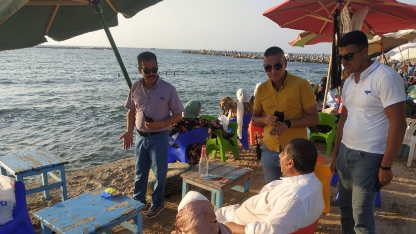 حملة على شواطئ الإسكندرية