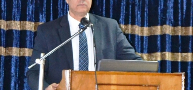 عصام الكردي - رئيس جامعة الإسكندرية