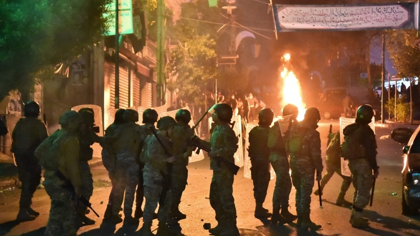 احتجاجات واشتباكات بين متظاهرين والجيش اللبناني في طرابلس