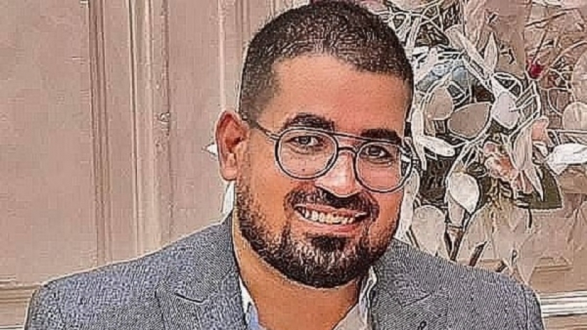 الكاتب الصحفي عبدالرحمن قناوي