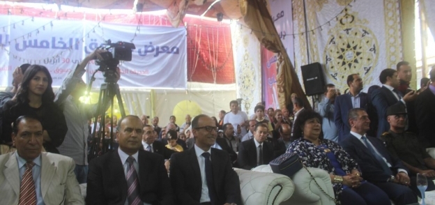 وزيرة الثقافة خلال زيارتها كفر الشيخ
