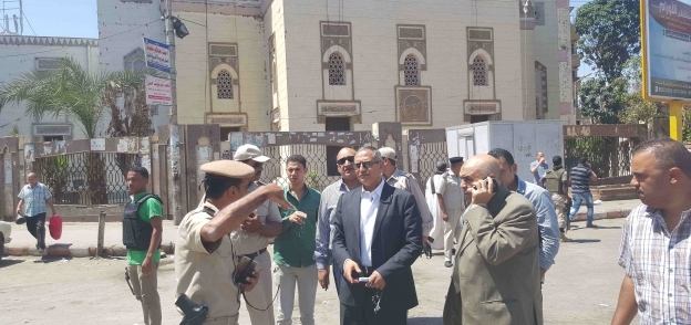 مدير أمن سوهاج يتفقد الخدمات الأمنية بمنطقة مسجد العارف